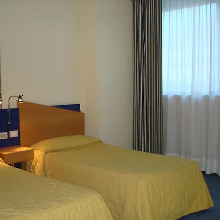 Express Aosta East Hotel