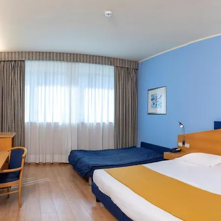 Express Aosta East Pollein