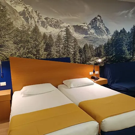 Hotel Express Aosta East 3*