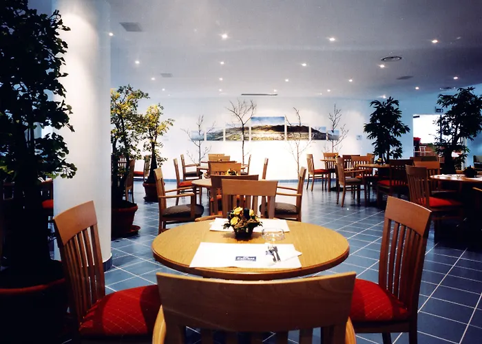 Express Aosta East Hotel