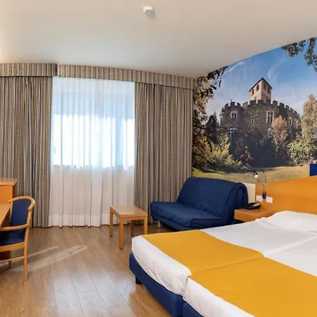 Express Aosta East 3*