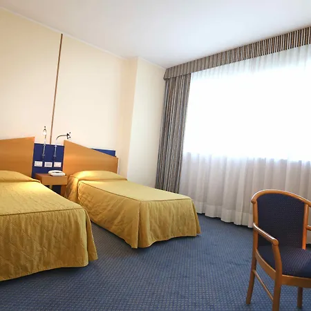 Express Aosta East Hotel 3*