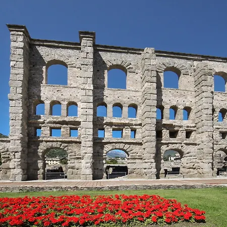 Express Aosta East Hotel