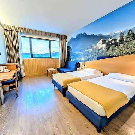 Otel Express Aosta East Pollein