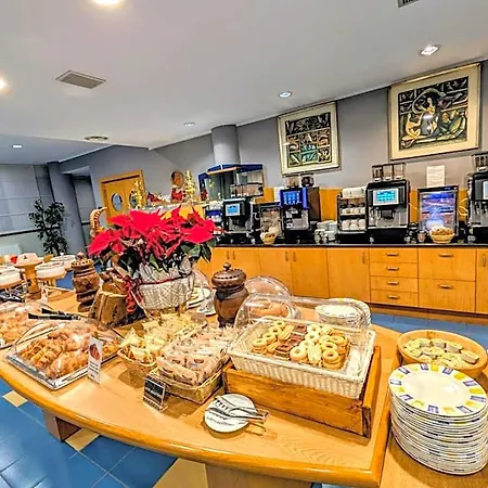 Express Aosta East Otel 3*