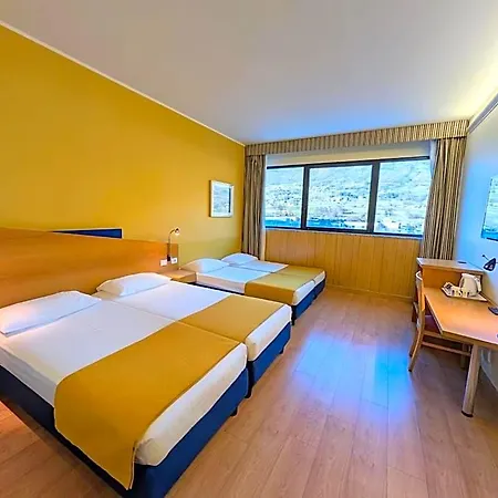 Otel Express Aosta East Pollein