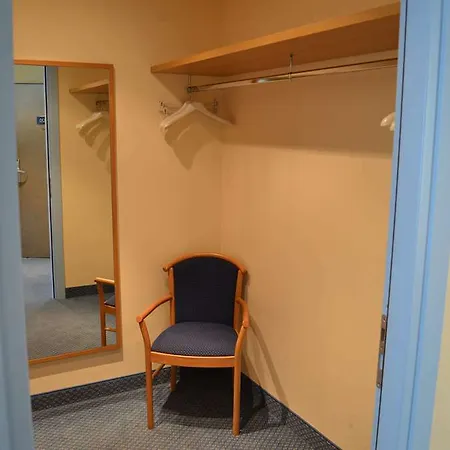 Hotel Express Aosta East 3*