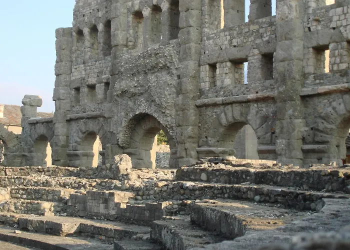 Express Aosta East מלון 3*