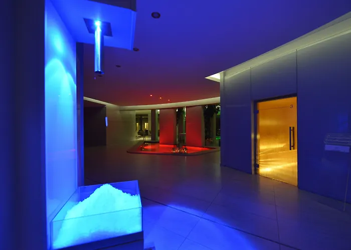 Express Aosta East Hotel