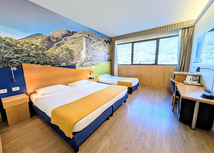 Hotel Express Aosta East 3*