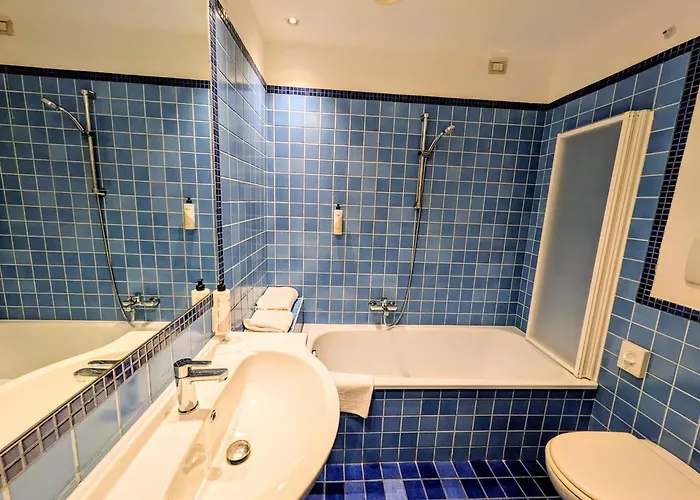 Express Aosta East Hotel